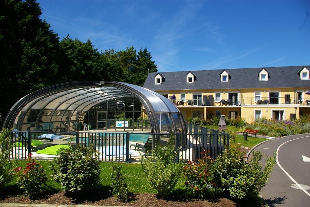Residence Le Bois Flotte Merville-Franceville-Plage Exteriör bild