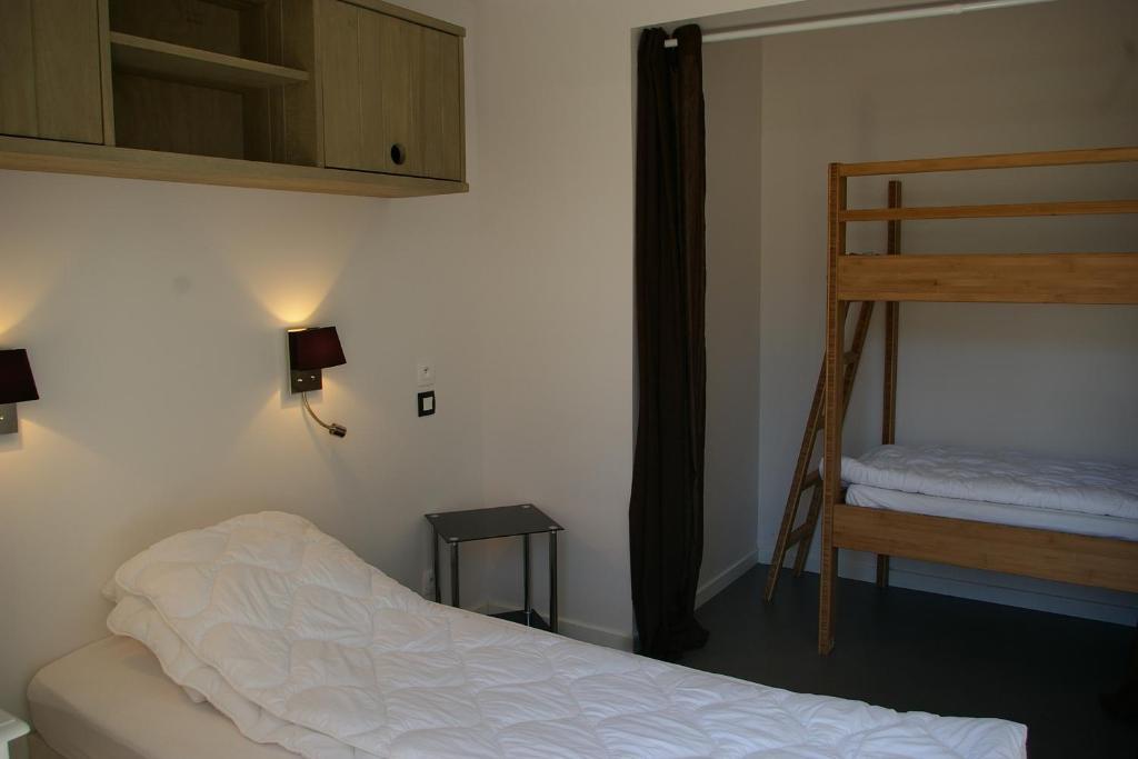 Residence Le Bois Flotte Merville-Franceville-Plage Rum bild